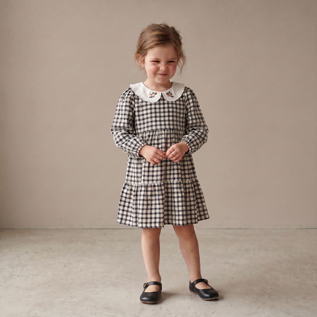 Vestido escalonado con cuello orgánico - Cuadros carbón