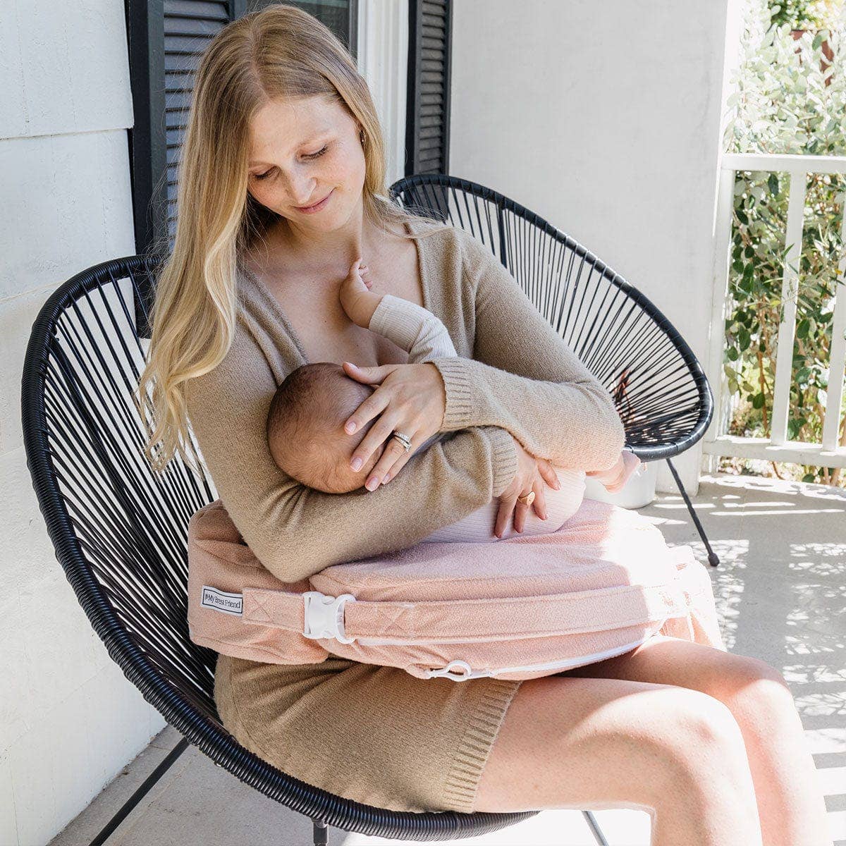 Deluxe Nursing Pillow