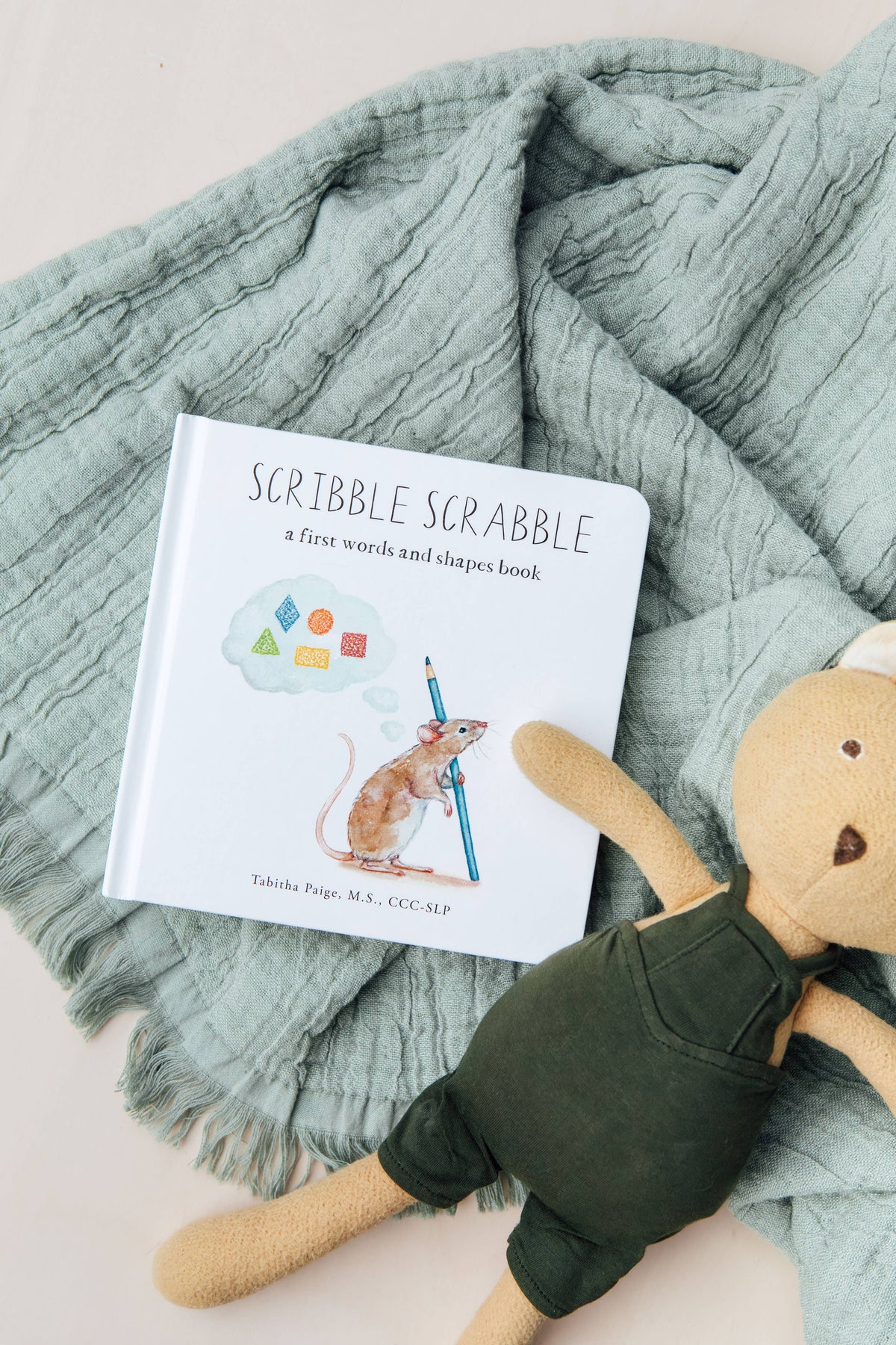Scribble Scrabble: Un libro de cartón con las primeras palabras