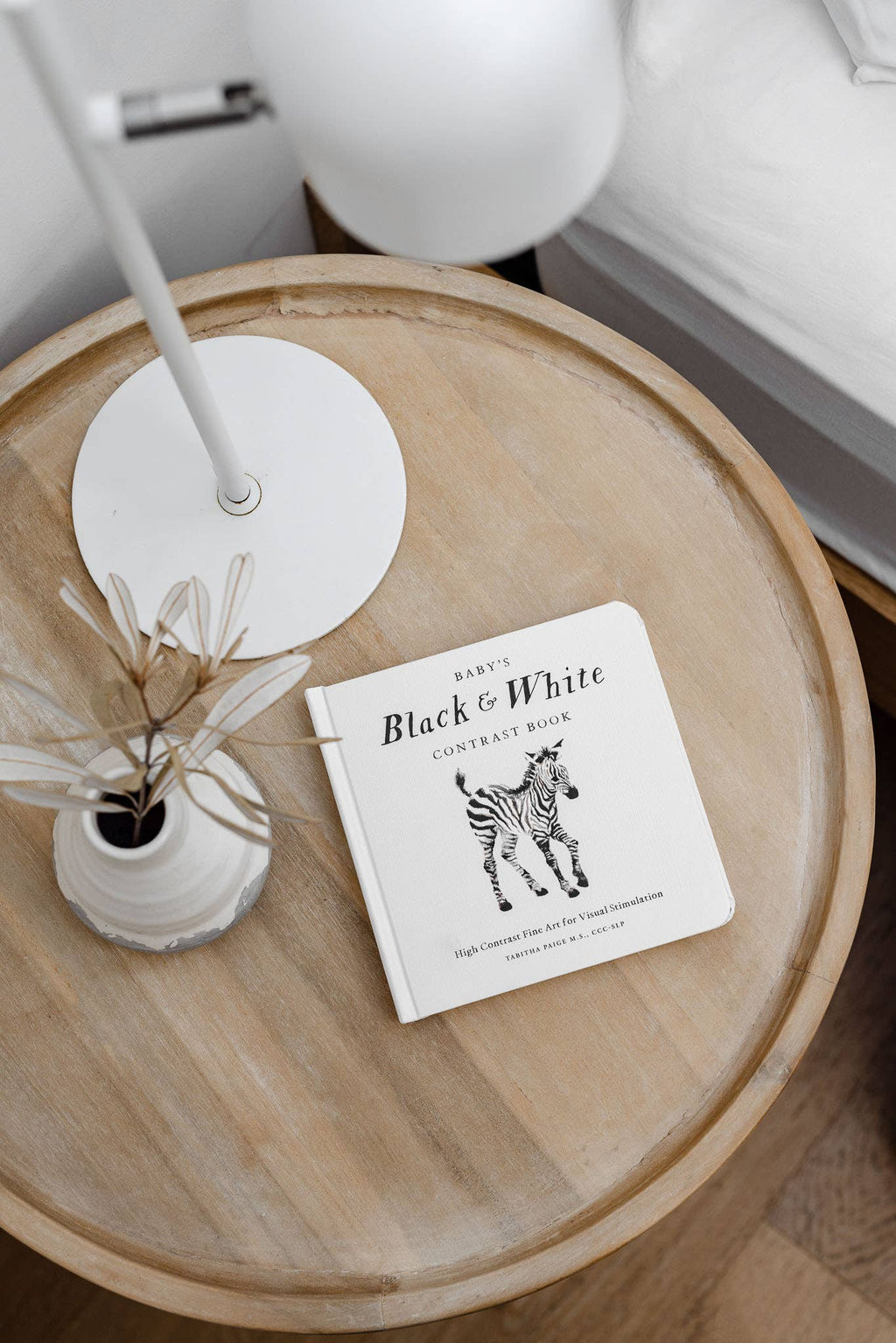 Libro de contraste en blanco y negro para bebés