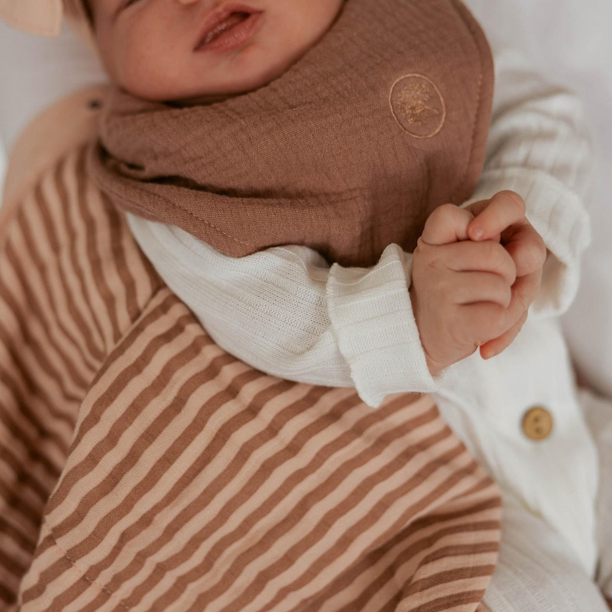 Muslin Bandana Bibs Set (4-Pack)