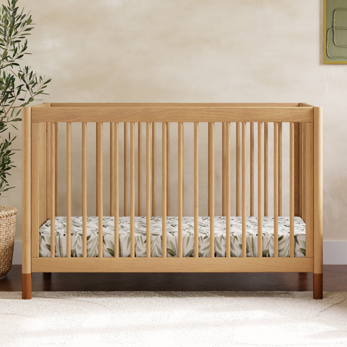 Cuna convertible 4 en 1 Gelato con kit de conversión a cama para niños pequeños