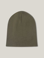 El gorro de punto para bebé