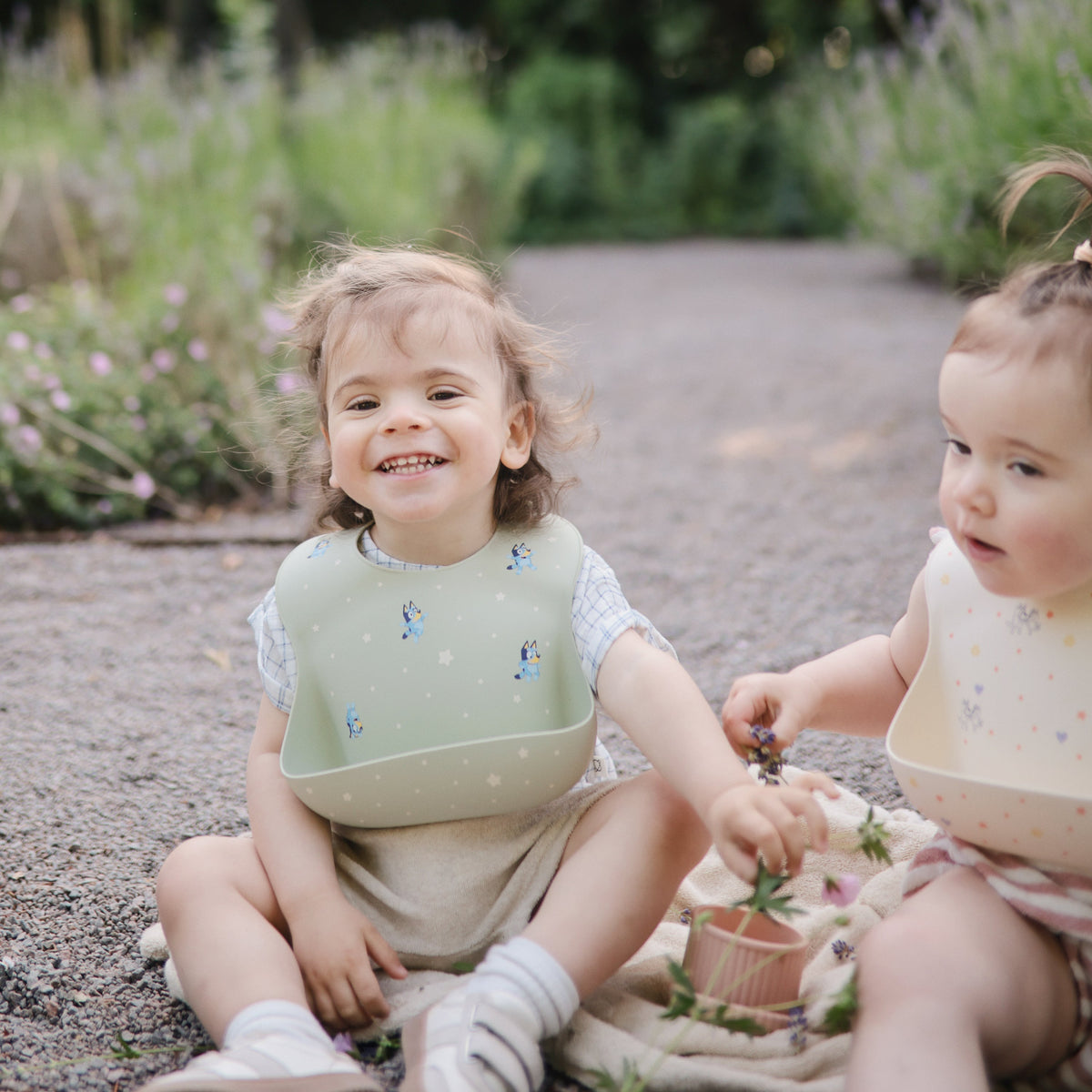 Bluey x Mushie Silicone Baby Bib - Mushie