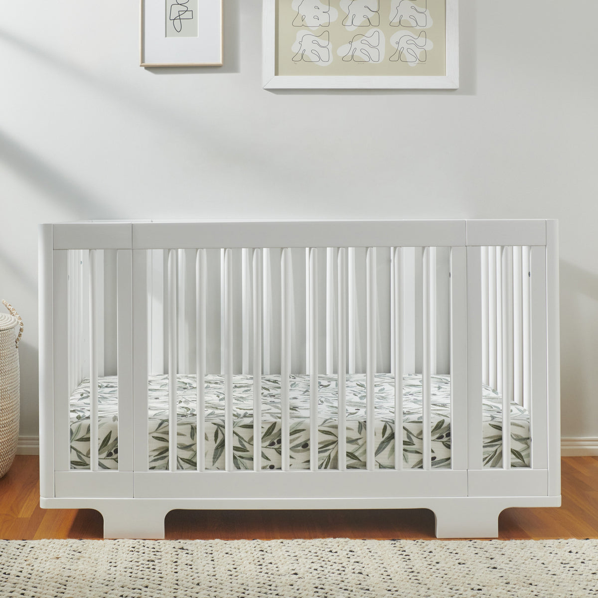 Yuzu 8-in-1 Convertible Crib with All-Stages® Conversion Kits