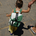 Mochila reciclada para niños